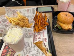-The Habit Burger Grill 哈比特汉堡(爱琴海店)