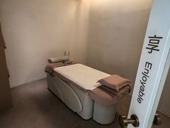 -左右Massage/Spa(长寿路店)