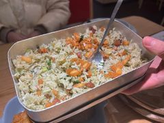 -蜜桃餐厅·伴山(湖滨商业街店)