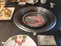 -虎焱炭火烧肉