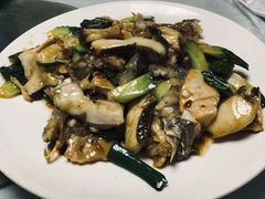 生炒鱼头-广迎居老正兴菜馆