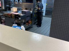 -麦当劳(百联西郊购物中心店)