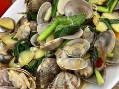 -红月湾海鲜饭店•沙滩海景(双月湾店)