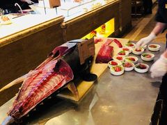 -雍和会海鲜姿造自助(湖东路店)
