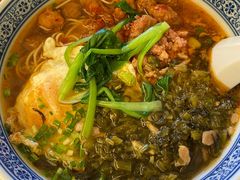 咸菜肉丝-沪西老弄堂面馆(定西路店)