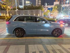 -理想汽车(世纪汇店)