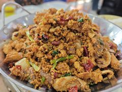 -丹水桥地锅鱼·翘嘴鲌·地方特色全鱼宴(丹江口大坝店)