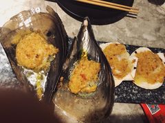 -沪小胖小龙虾(淮海中路旗舰店)