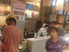 -陈厨老味·老派郴州菜(宜章店)