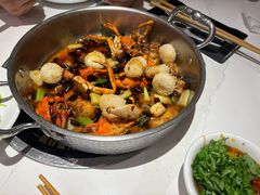 -七欣天香辣蟹火锅(闵行浦江欢乐颂店)
