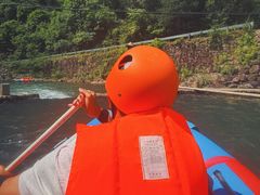 -安吉龙王山峡谷漂流