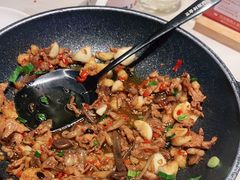 -味上湘菜馆(阿波罗店)