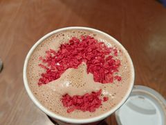 红丝绒雪酪茶拿铁-星巴克(深圳欢乐颂店)