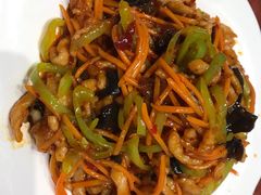 鱼香肉丝-人和居(丰葆路店)