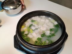 -英子补身汤(海兰路店)