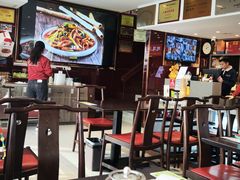 -川流不息·地道川菜·小龙虾(松东路店)