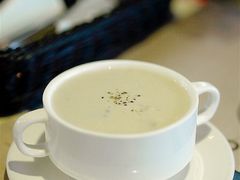奶油蘑菇浓汤-遇见西木美式餐厅(体育路店)