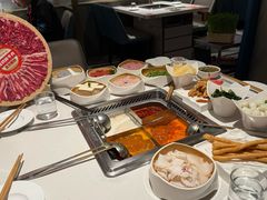 -海底捞火锅(长宁路龙之梦店)