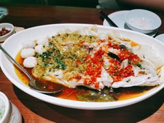 双色鸳鸯鱼头王-望湘园·洞庭渔宴(浦江欢乐颂店)