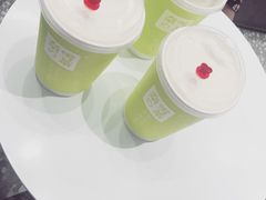 -奈雪的茶(湖滨银泰in77C区PRO店)