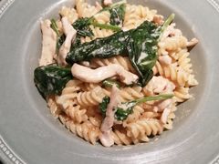 -JINNS锦时 steak&pizza(浸信会礼拜堂旧址店)