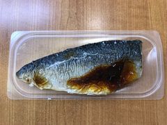 -全家便利店(洛川东路店)