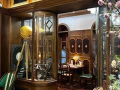 -秘密旅行Bonjour(黑金冠 江南西店)