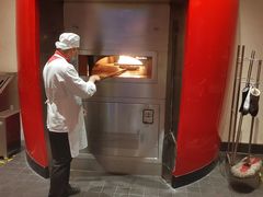 -城市大道红炉披萨烘焙坊