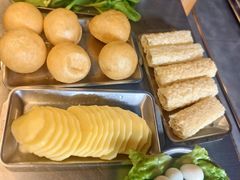 -鹿鸣山草本茶香火锅(园西路店)