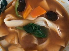 -天天向上素食餐厅(五台山店)