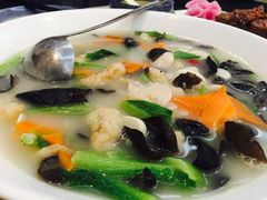 酸汤小酥肉-金豆角砂锅焖面(安贞店)