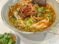 -百春原湖南牛肉粉(百联世纪店)
