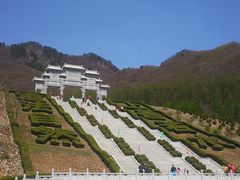 -九鼎铁刹山风景区