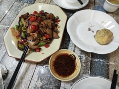 -南雄雄州土菜餐厅(粤北大厦店)