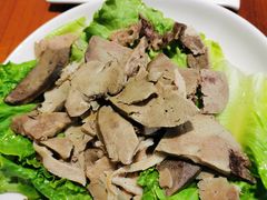 -茸梅路右拐龙虾-农家菜(松江店)