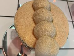 白玉豆乳冰拿铁-MIKAKU(万达广场上海宝山店)