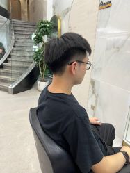 -苏奇发型·烫发染发