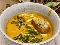 -Mark&Mars Restaurant