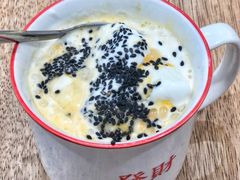 冰淇淋打蛋-堂屋糖水店(愚园店)