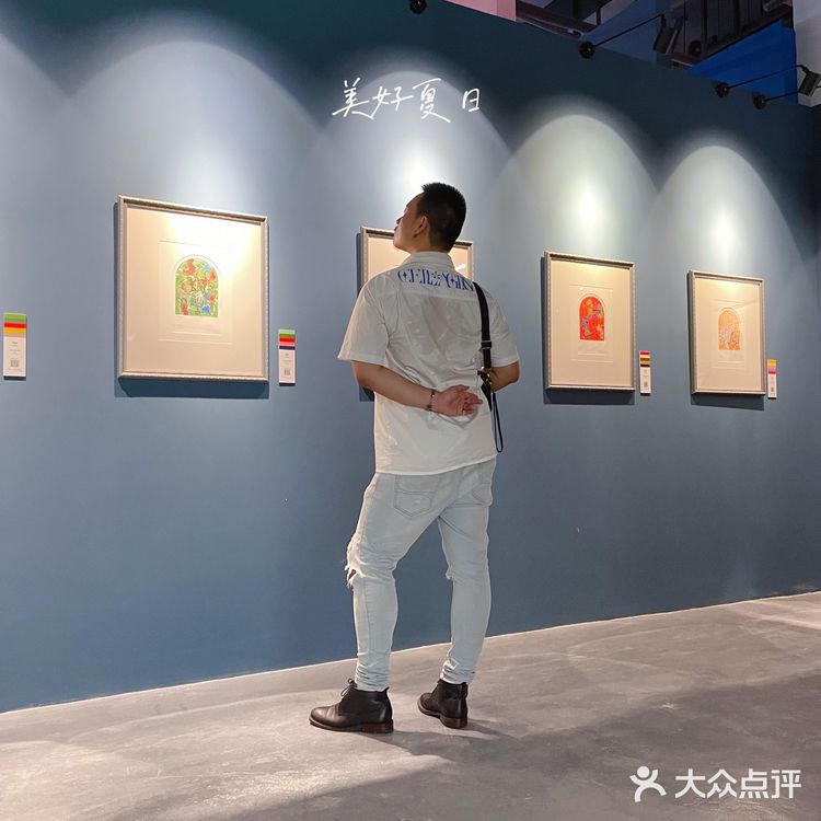 走进油画框里的美术馆💙爱是底色