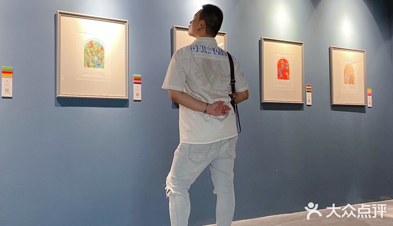 走进油画框里的美术馆💙爱是底色