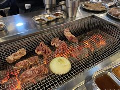 -马路牙子烧烤音乐酒馆(望京店)