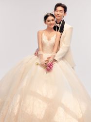 -第一夫人婚纱摄影(南京店)