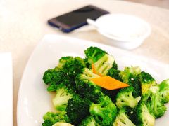 蒜蓉炒西兰花-叙兴楼(礼东财记农庄分店)