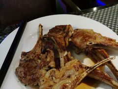 烤羊排-上海齐鲁万怡大酒店·辣椒屋咖啡厅
