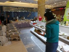 自助取餐区-碧波大酒店-烧烤海鲜自助餐厅