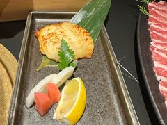 -山川小町·极番烧肉(新地假日广场店)