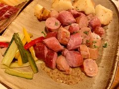 -斯普汇生蚝牛排馆(中骏世界城店)