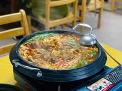 辣炒肥肠锅-屋里家延边朝鲜族冷面(南园店)