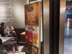 -麦当劳(中山公园龙之梦店)